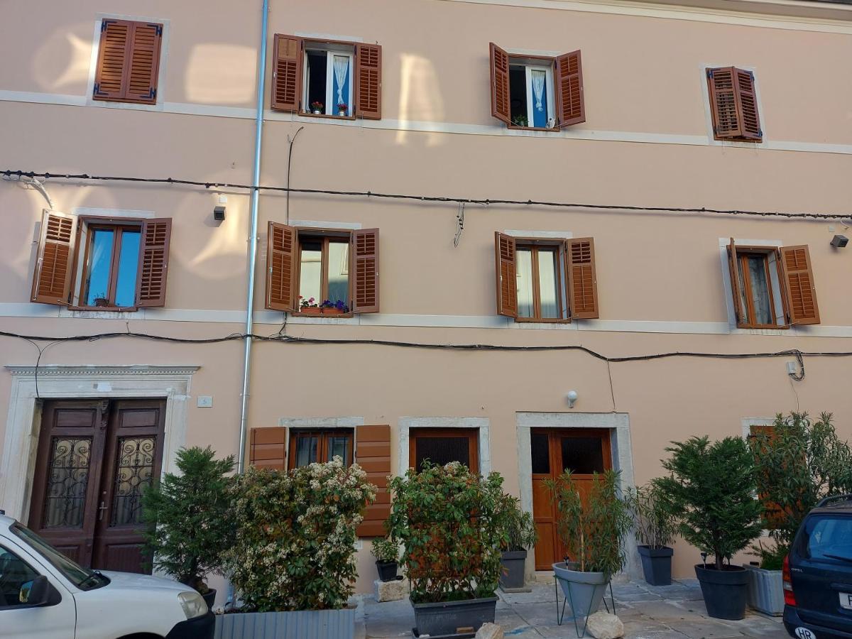 Apartment Irma Пула Екстер'єр фото